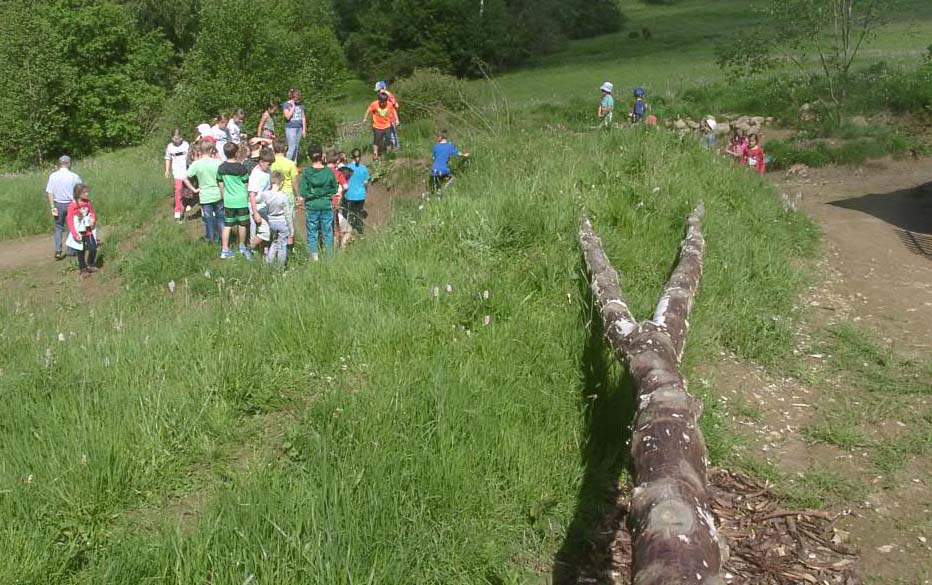 Schulklassen aus Lindberg zu Besuch im WaKiGa